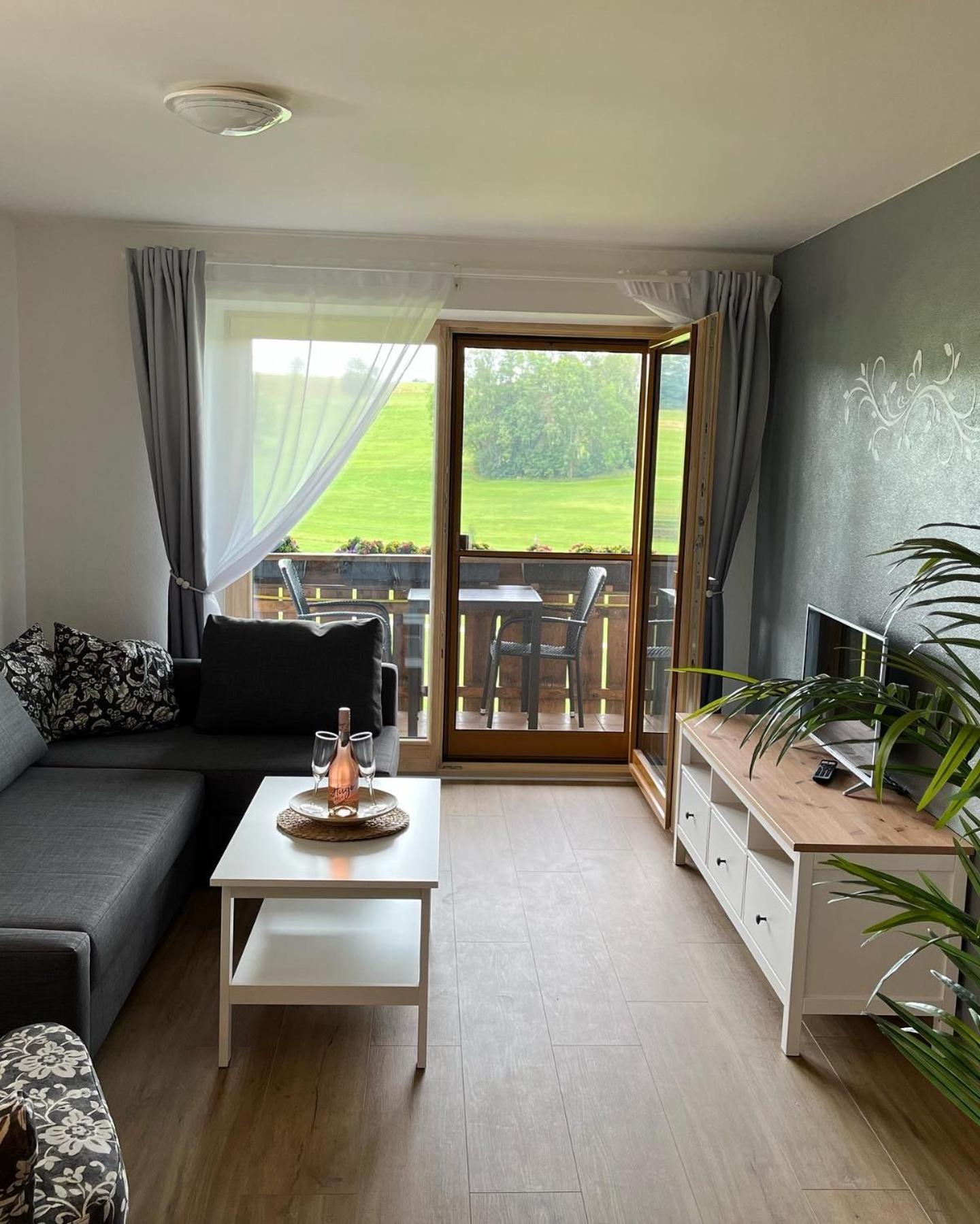 Ferienwohnung Sonnenstrahl Friesenried エクステリア 写真